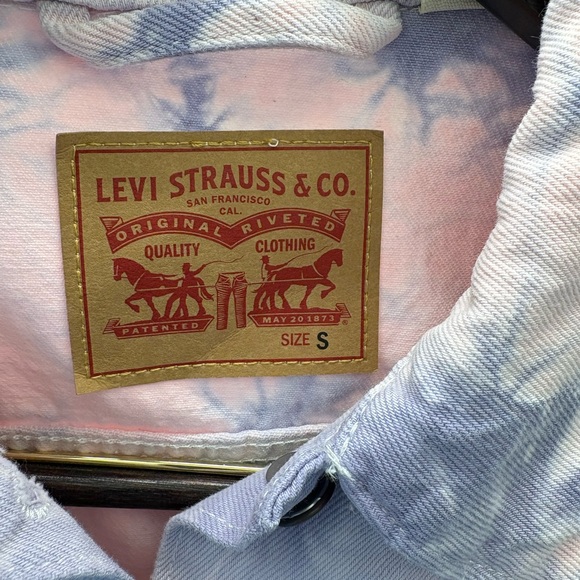 Levi's Women's Ex Boyfriend Trucker Pink and Purple Denim Jacket - Picture 5 of 8
